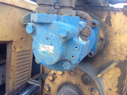 鑽(zuan)通25噸(dun) (6)