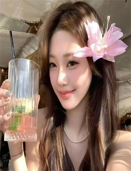 必看：她的权柄即我刀锋画质音效选择指南：版本差异与体验优化