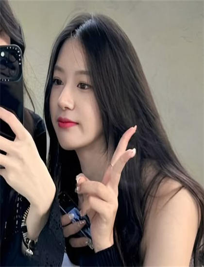 从超级英雄角度解读《我的青春在这里》：的叙事结构与视觉语言 ——带你领略超级英雄的魅力